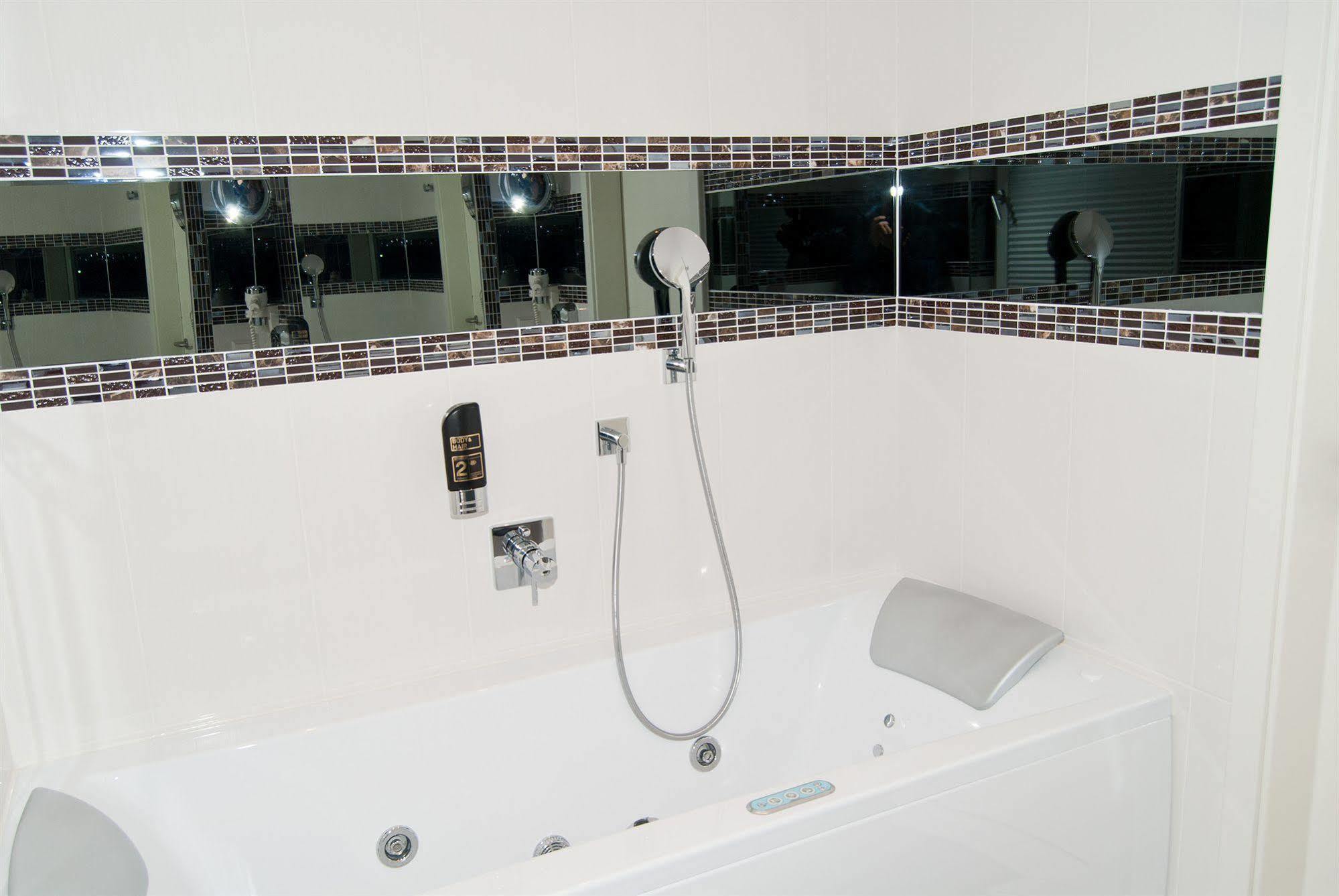Hotel Residenz Hoessinger Karlstetten Extérieur photo