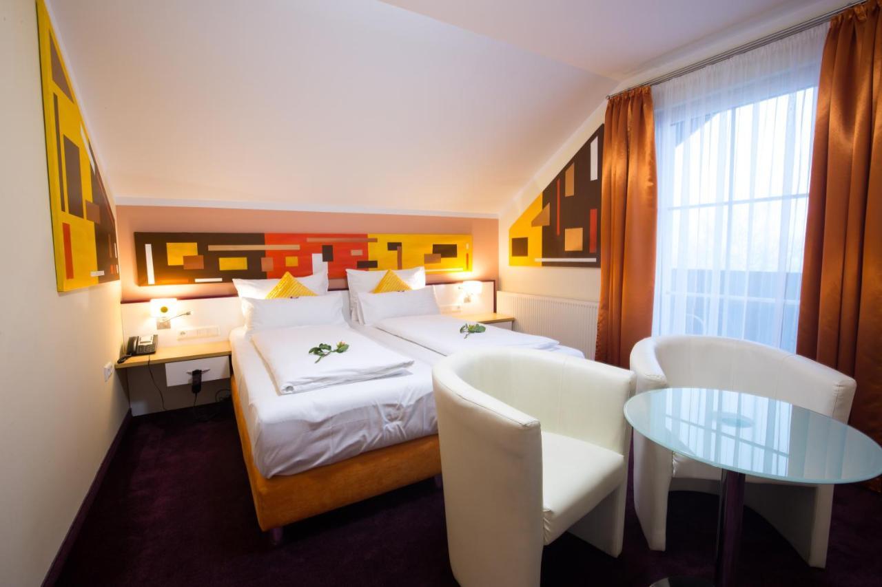 Hotel Residenz Hoessinger Karlstetten Extérieur photo