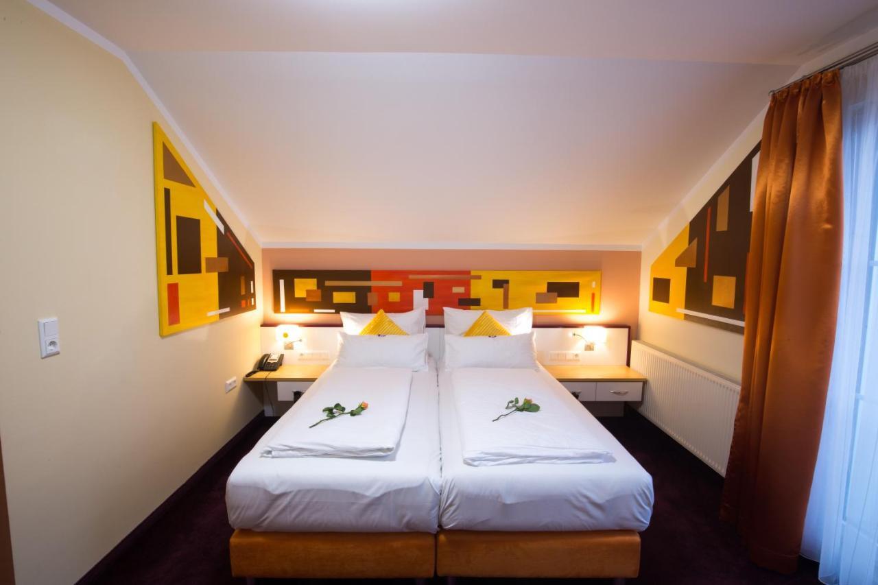Hotel Residenz Hoessinger Karlstetten Extérieur photo